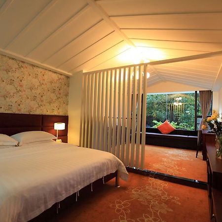 Guangzhou Colorful Days Hotel Стая снимка
