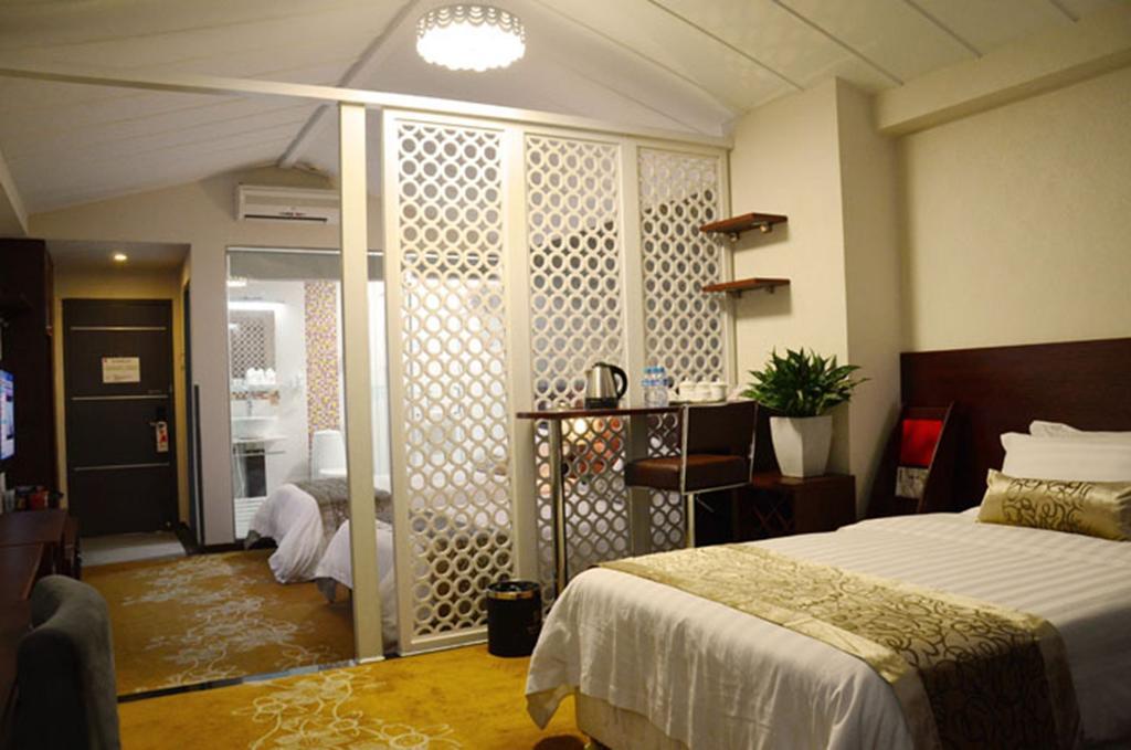 Guangzhou Colorful Days Hotel Стая снимка