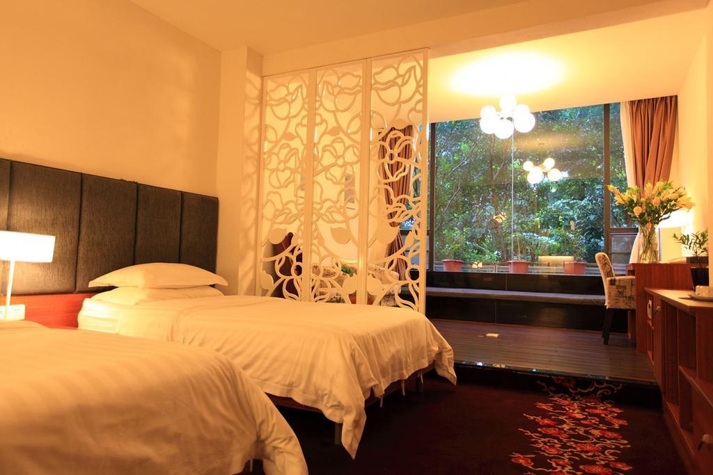 Guangzhou Colorful Days Hotel Стая снимка
